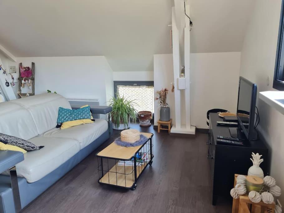 Appartement De La Laiterie Avec Petit Jardin. Eysus Buitenkant foto
